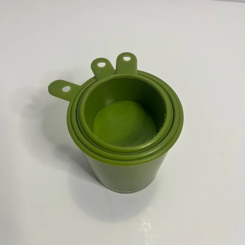 Vintage Merrymaid Plastics Measuring Cups Avocado Green‎ Set of 4 Made in USA